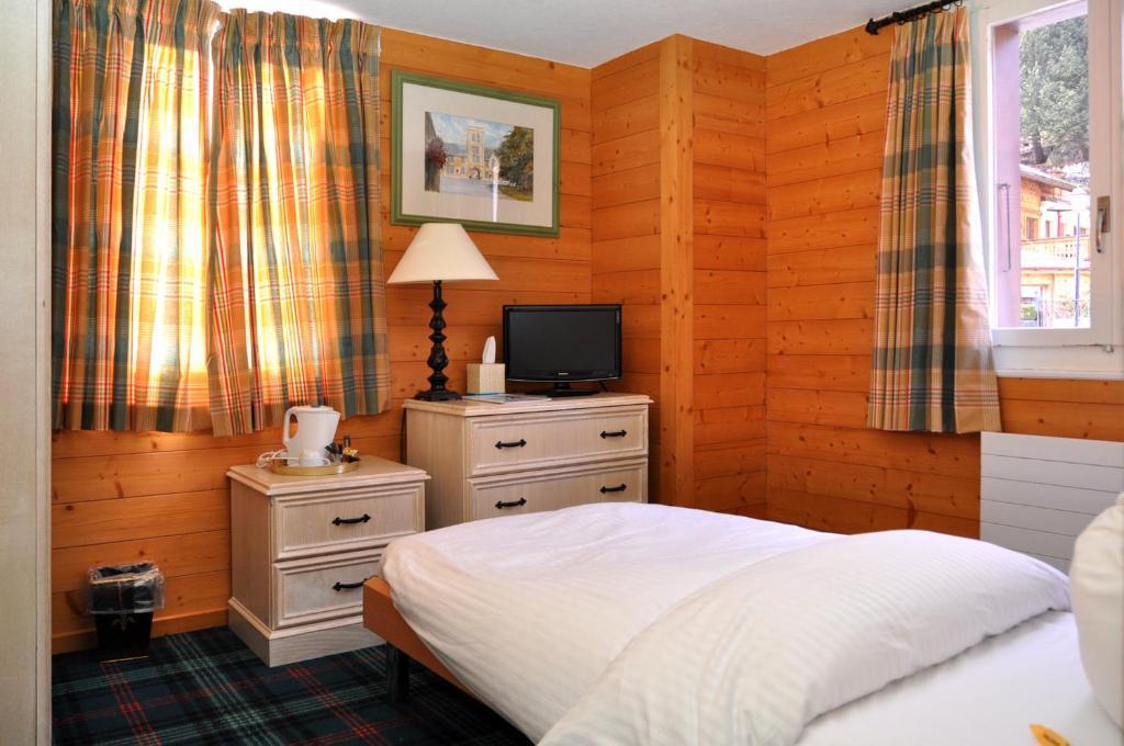 Hotel De La Paix Champéry Pokoj fotografie