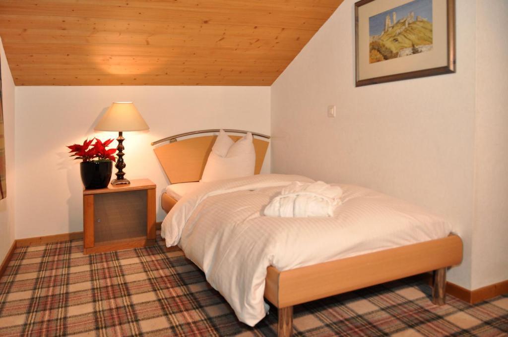 Hotel De La Paix Champéry Pokoj fotografie