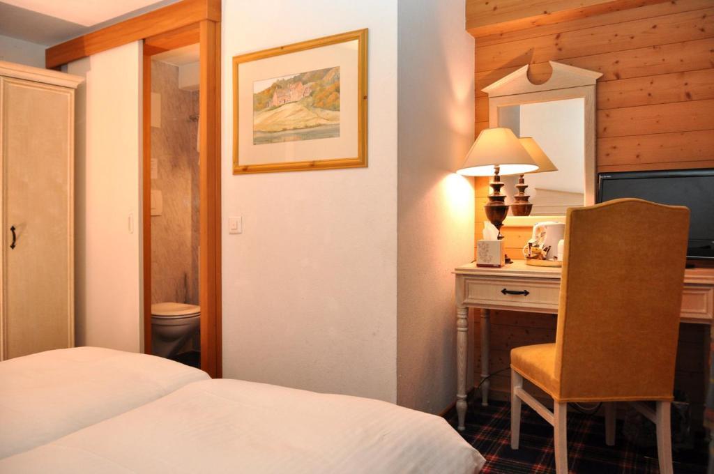 Hotel De La Paix Champéry Pokoj fotografie